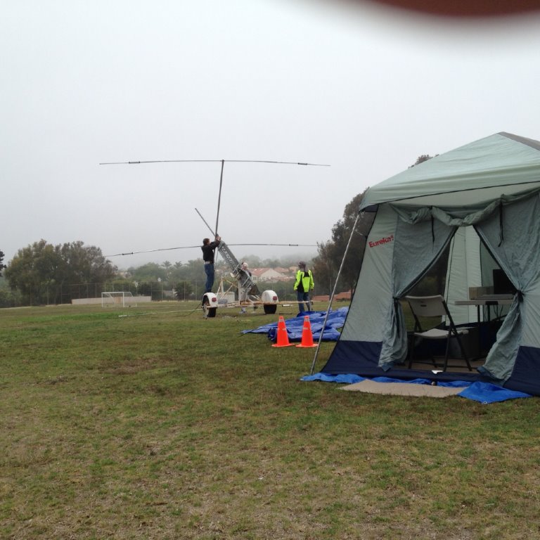 MD photo (181).jpg - CW tent and final adjustments on CW antenna